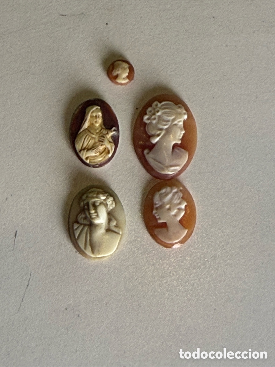 Joyeria: Lote 5 Camafeos Antiguos Tallados Relieve Damas y Motivo Religioso Colecci&oacute;n