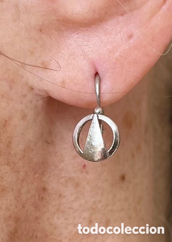 Joyeria: Antiguos pendientes estilo art d&eacute;co en plata de ley.