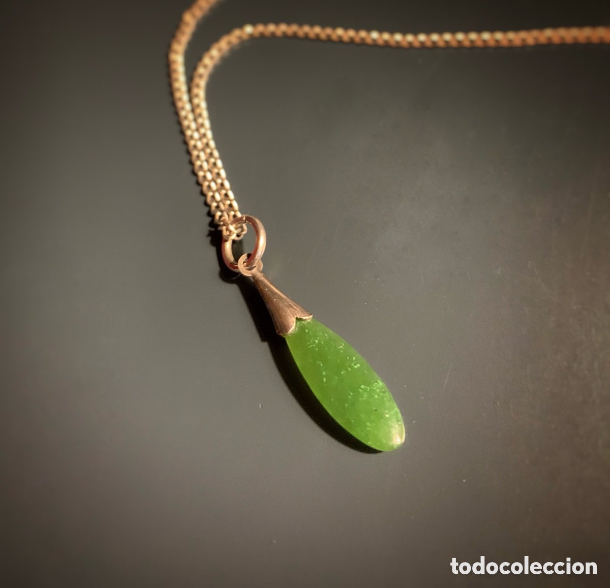 Joyeria: Colgante vintage piedra semipreciosa verde