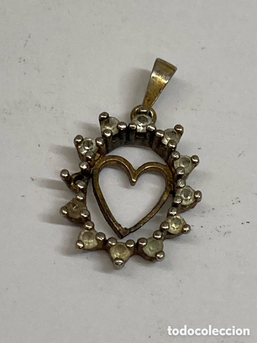 Joyeria: Colgante de plata engastado C615
