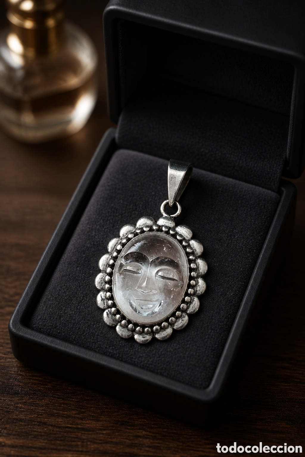 Joyeria: COLGANTE ELABORADO EN PLATA Y PEDRER&Iacute;A