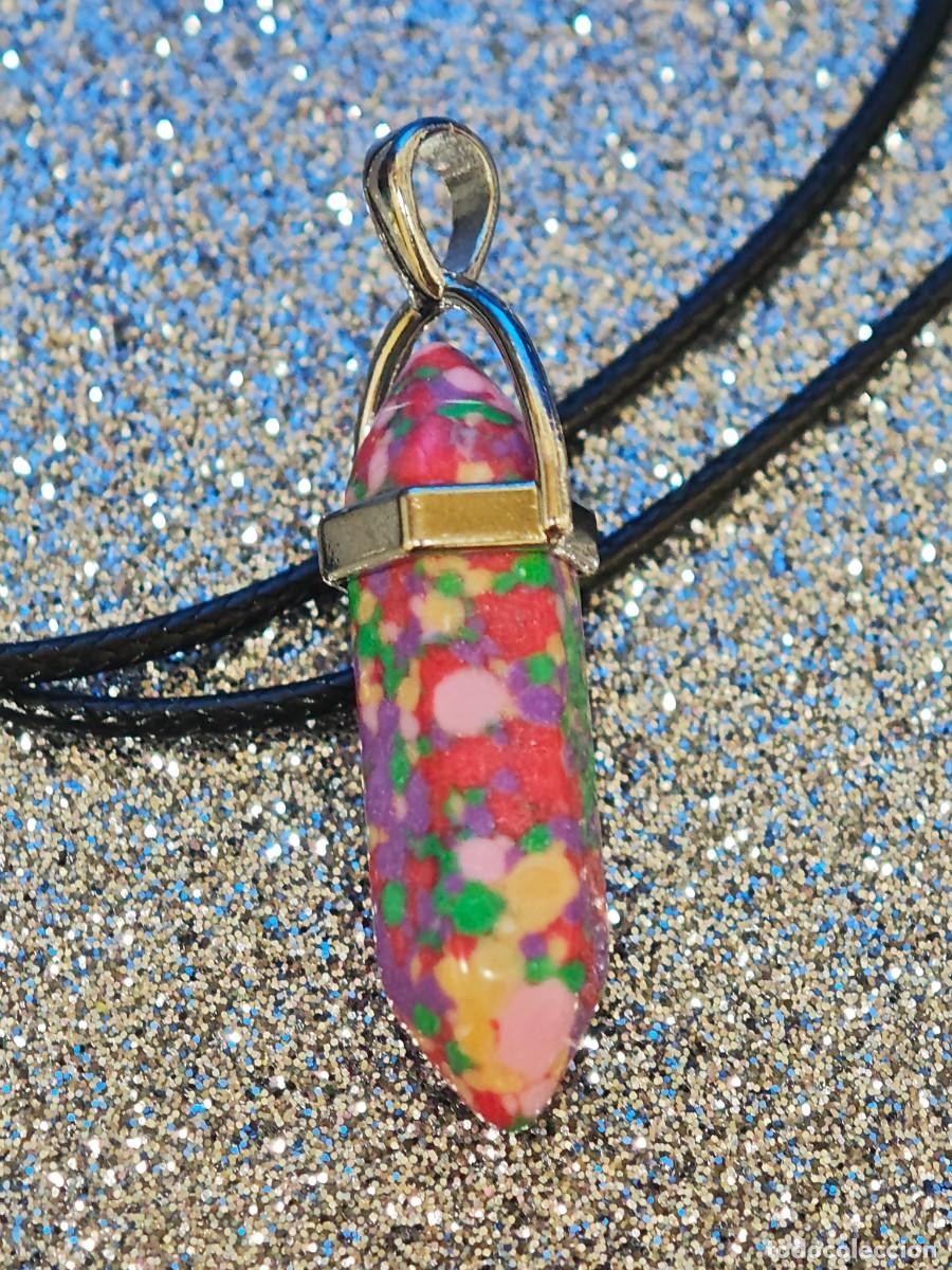 Joyeria: COLLAR Y COLGANTE PENDULO HEXAGONAL BISUTERIA