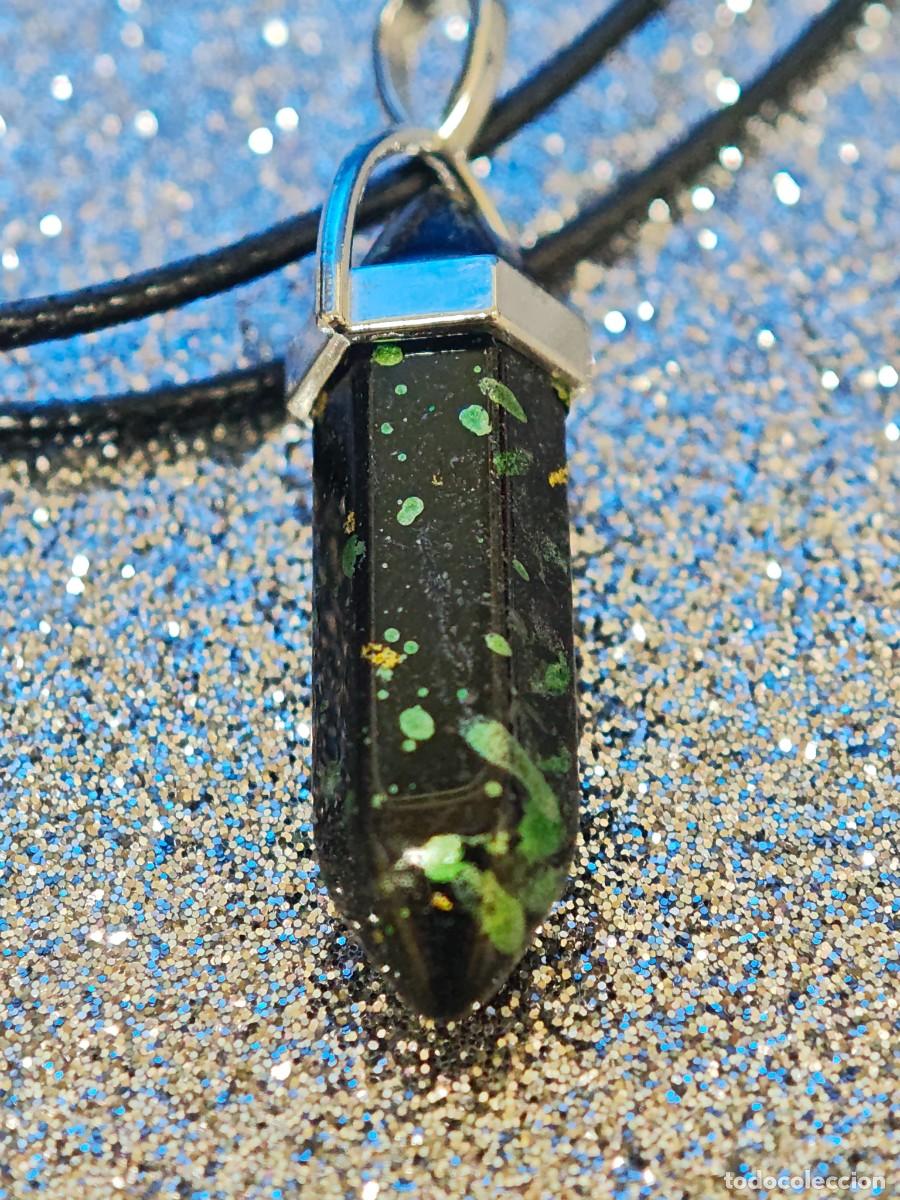 Joyeria: COLLAR Y COLGANTE PENDULO HEXAGONAL BISUTERIA