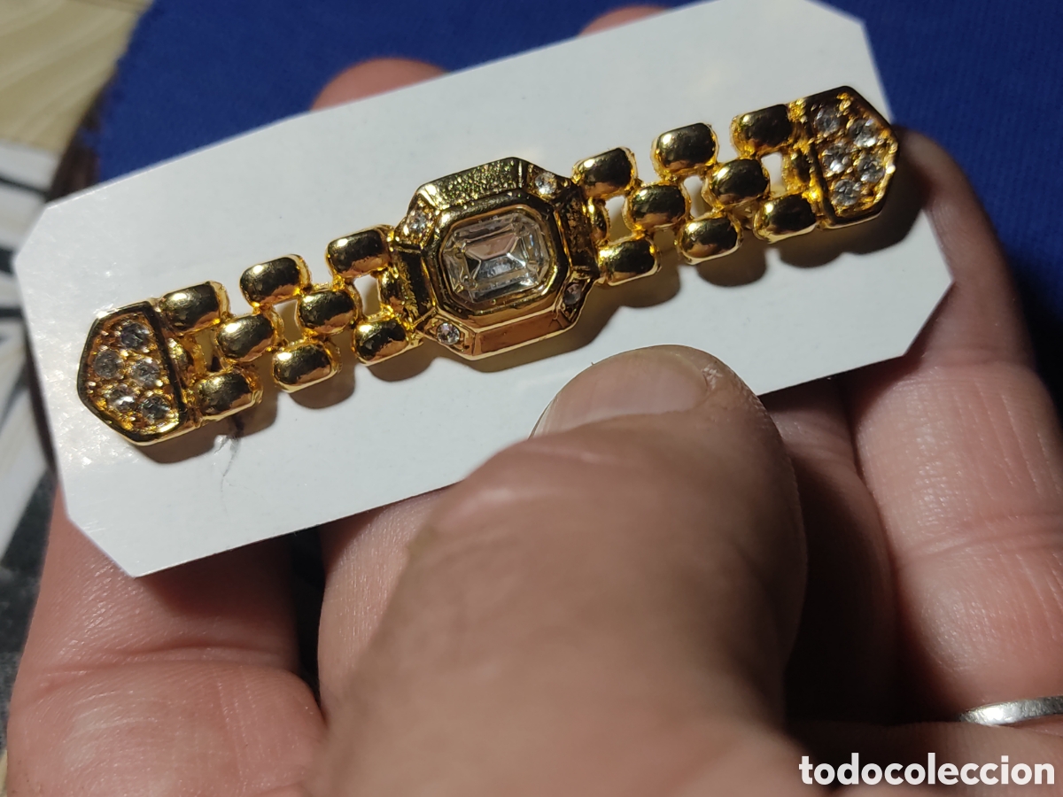 Joyeria: Broche dorado con cristales.Vintage.