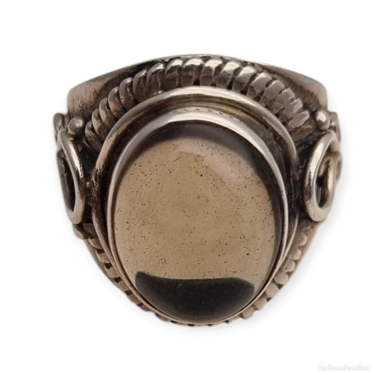 Joyeria: Anillo boho vintage de plata 925 con cabuj&oacute;n ovalado transl&uacute;cido, circa 1990