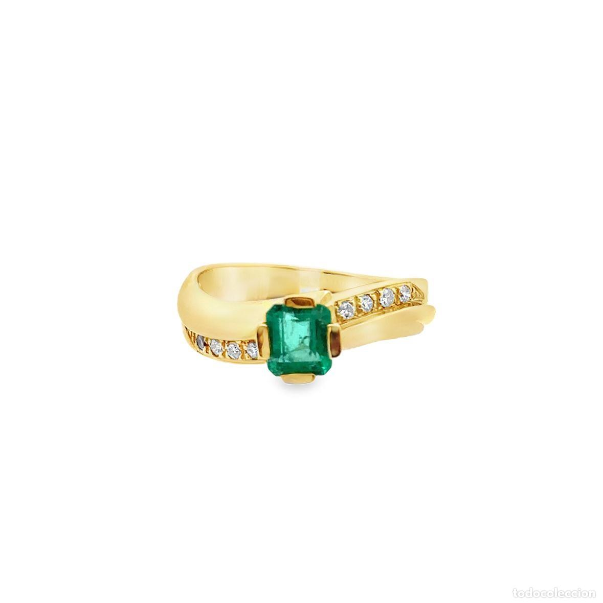 Joyeria: Anillo de Alta Joyer&iacute;a en Oro Amarillo con Esmeralda Colombiana y Diamantes