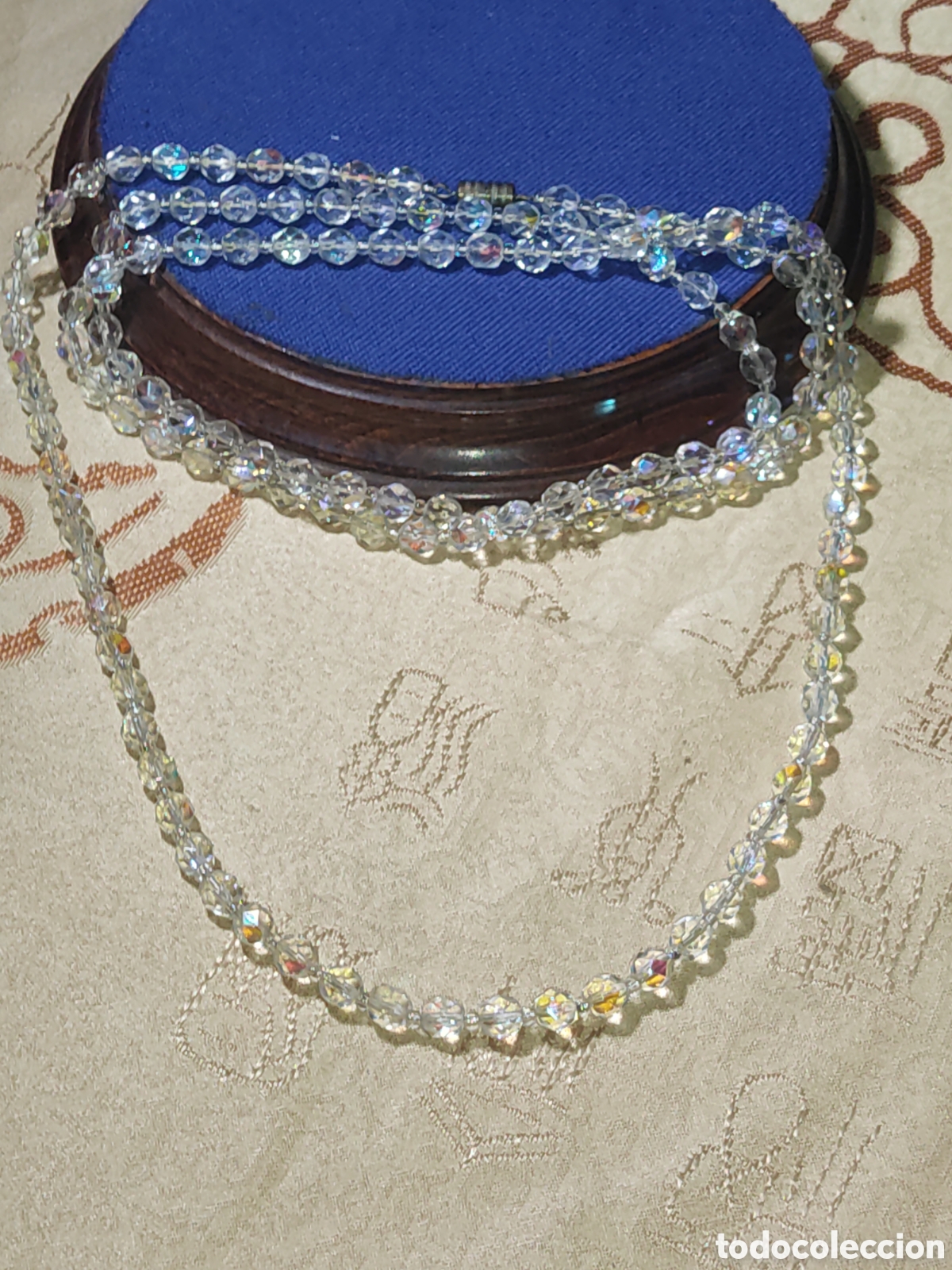 Joyeria: Collar largo de cristal facetado de destellos.1 metro 25 cm.Vintage.