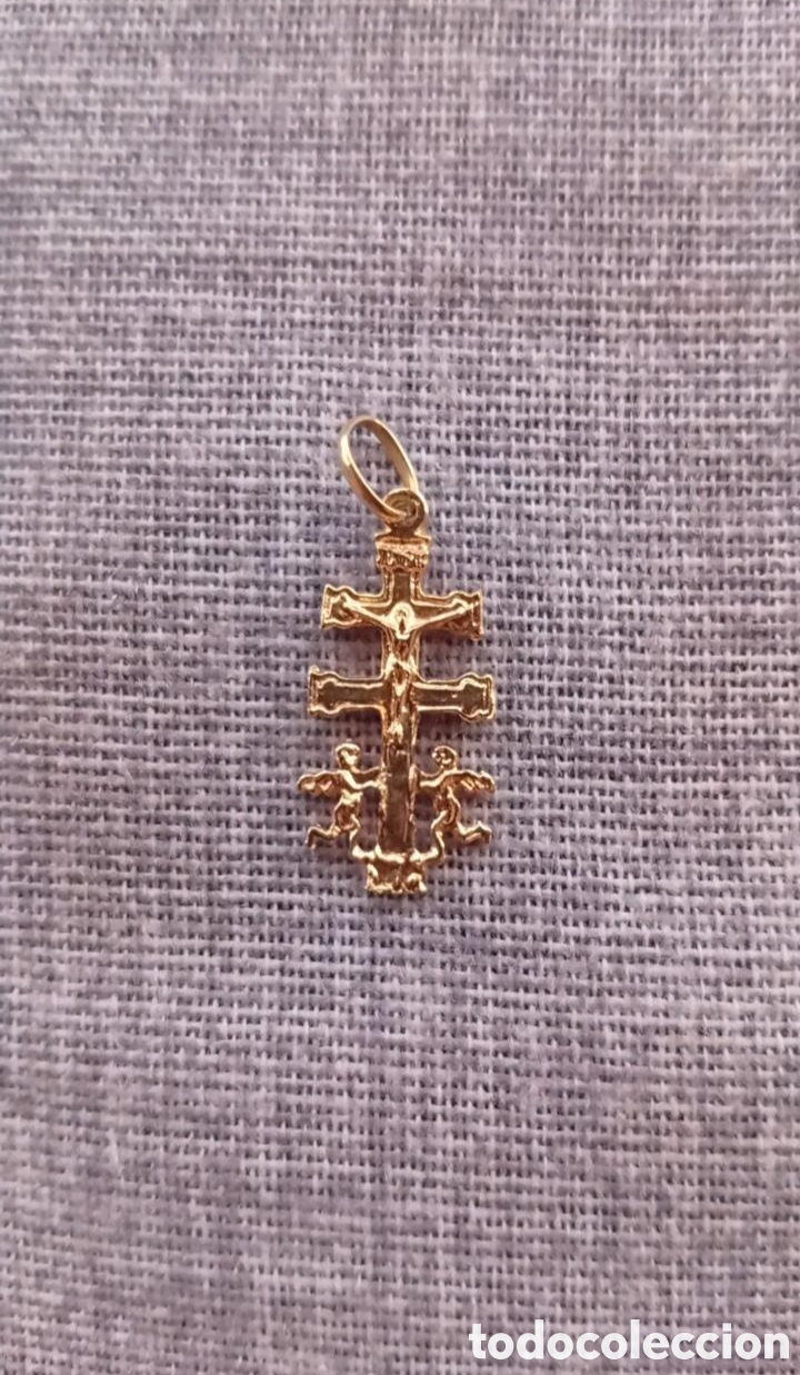 Joyeria: Cruz Caravaca Oro 18k