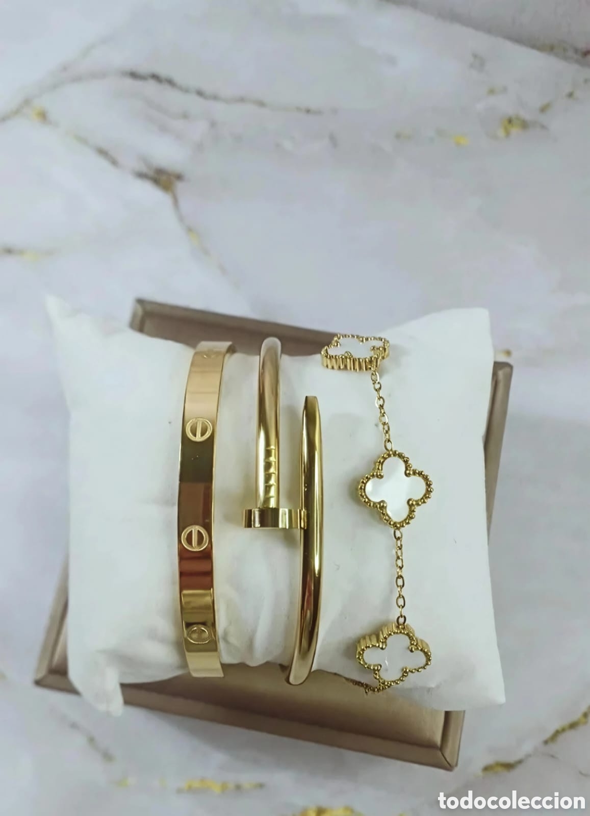 Joyeria: Tr&iacute;o de Brazaletes Chapados en Oro 18K | Estilo Sofisticado