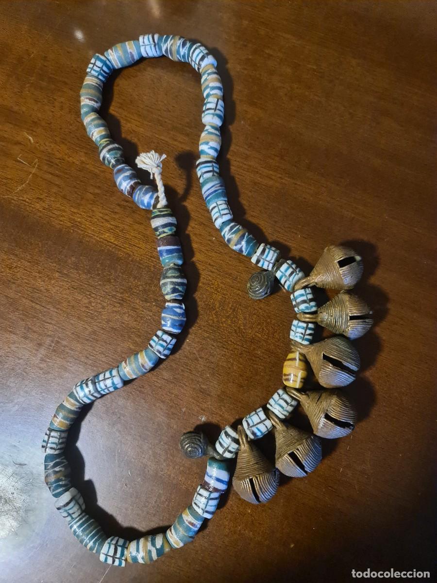Joyeria: Collar tradicional ritual de &Aacute;frica Occidental