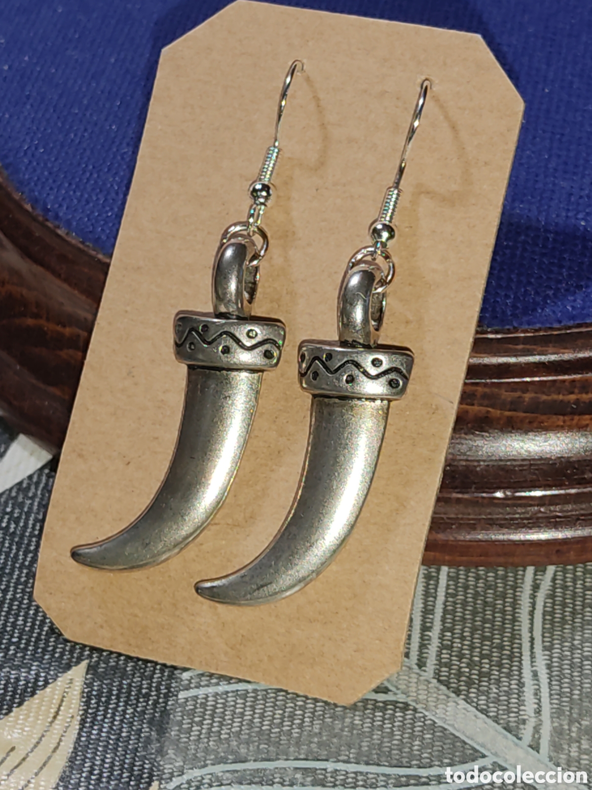 Joyeria: Pendientes de colmillo o cuerno.Vintage. - Foto 4