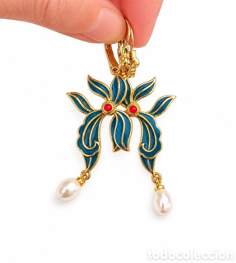 Joyeria: Pendientes florales de cloisonn&eacute; azul con perlas | esmaltados ba&ntilde;ados en oro estilo Art Nouveau