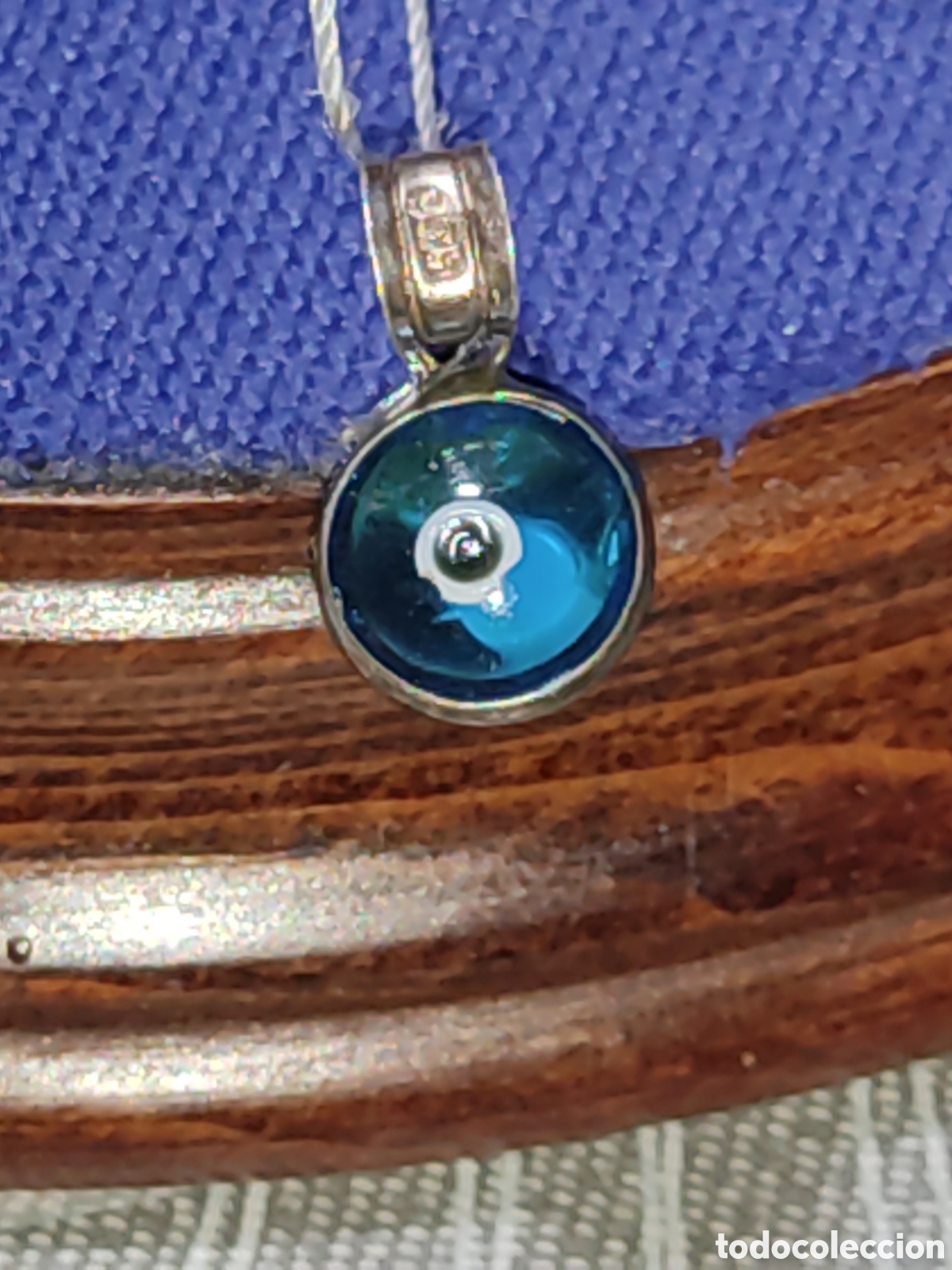 Joyeria: Colgante ojo turco de cristal de Murano engarzado en plata contrastada.Vintage.*T1*