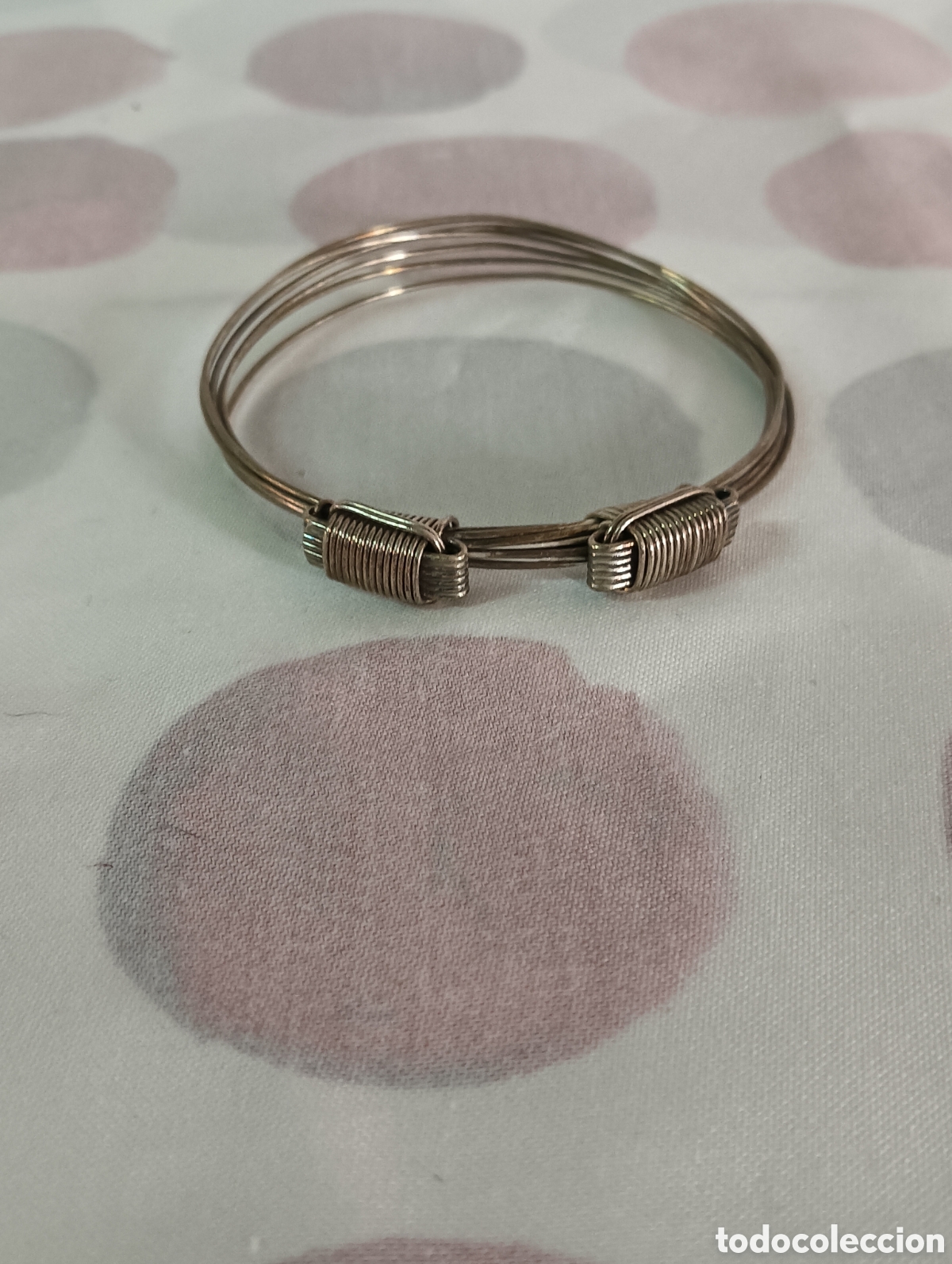 Joyeria: Brazalete vintage de plata. .