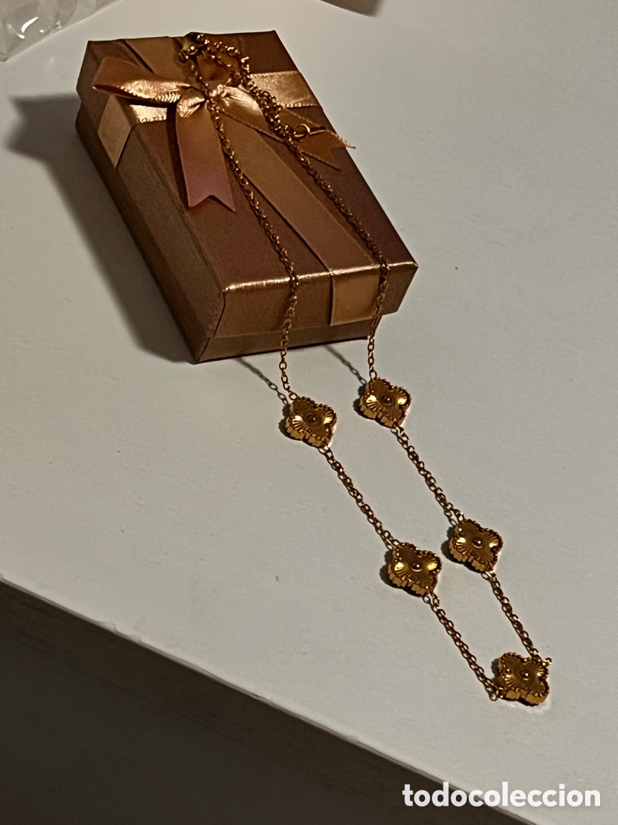 Joyeria: Collar dorado con tr&eacute;boles tipo Van Cleef - Foto 1