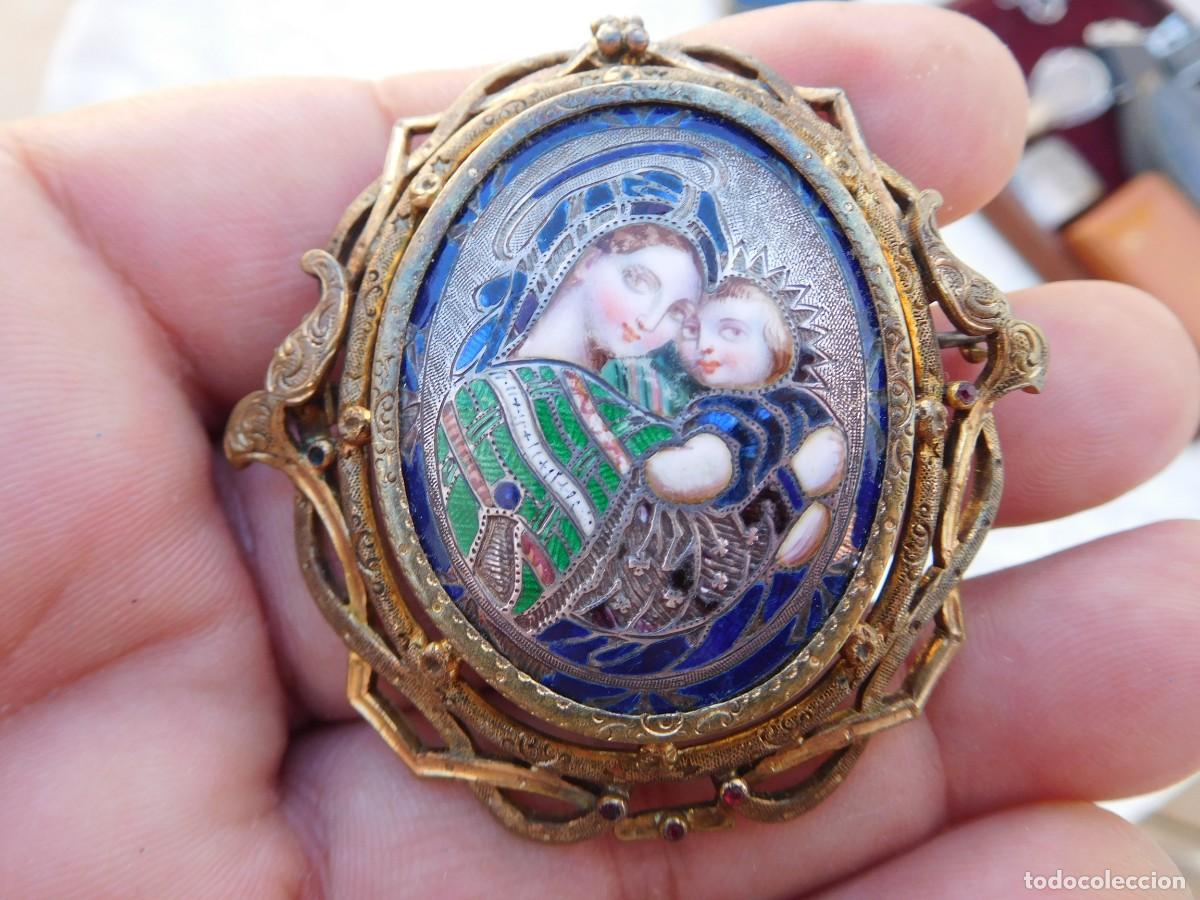 Joyeria: Broche antiguo con esmalte de virgen con ni&ntilde;o - Foto 4