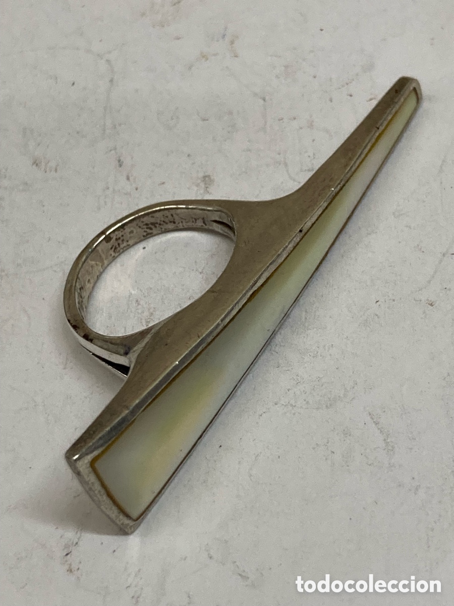 Joyeria: Anillo de plata y n&aacute;car S500