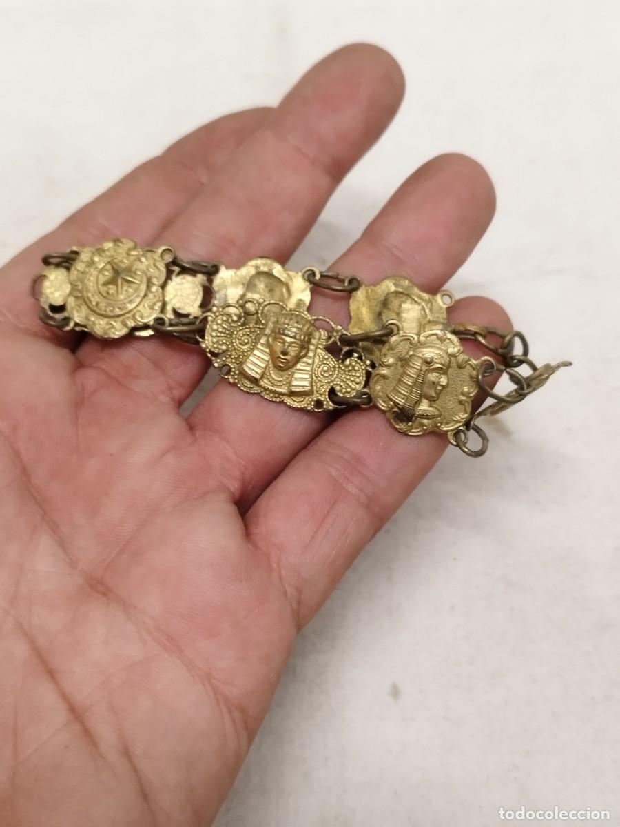 Joyeria: Antigua pulsera con bustos de faraones y Cleopatra. Egipto, egipcia.