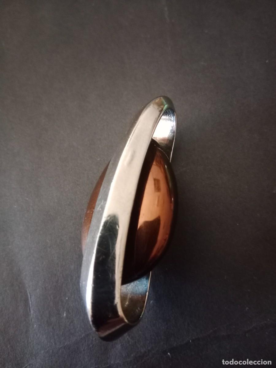 Joyeria: BONITO COLGANTE METALICO SPACE AGE / A&Ntilde;OS 70 - BITONAL PLATA / BRONCE - MUY ESTILOSO