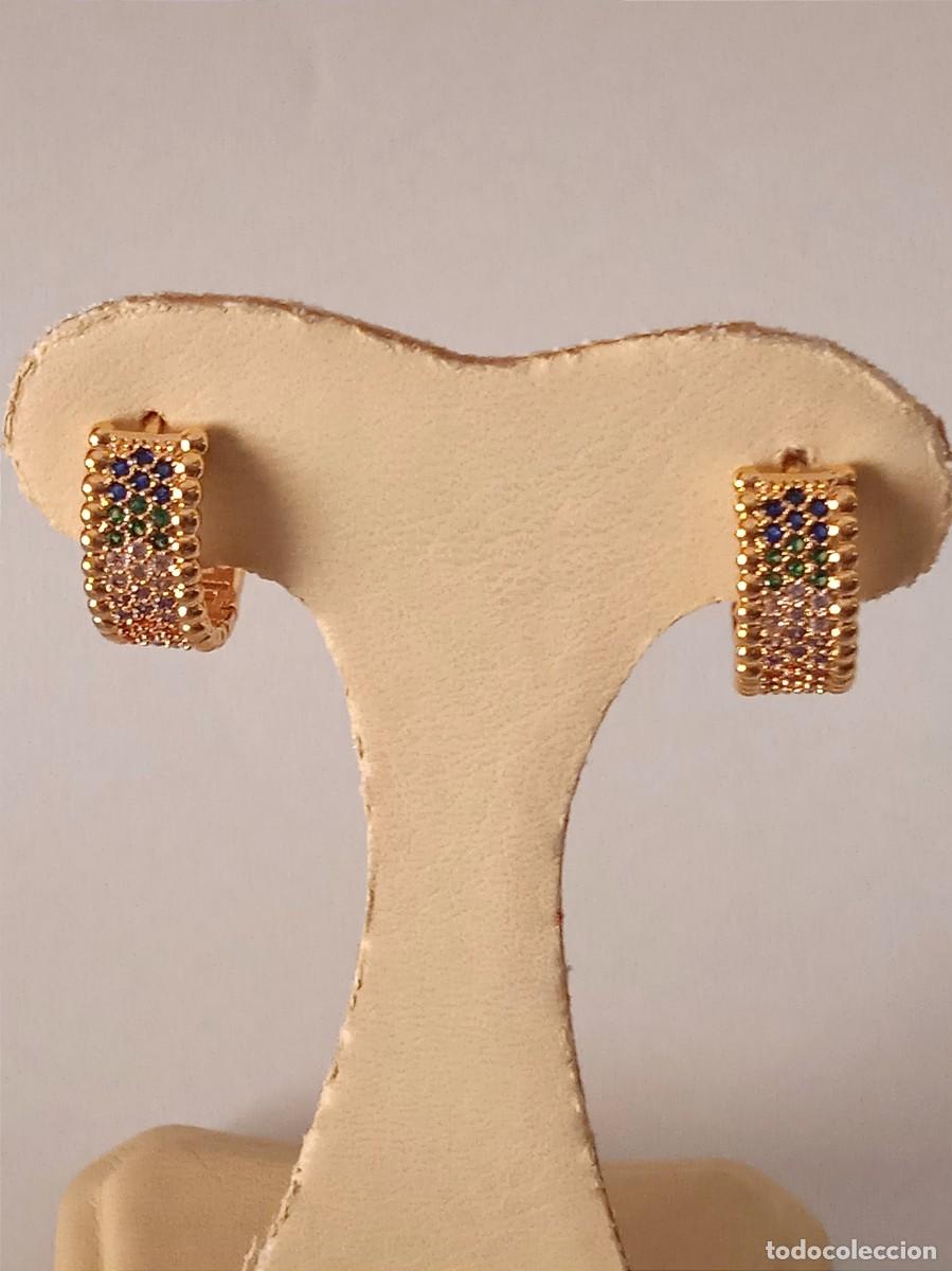 Joyeria: PENDIENTE CON PIEDRAS ZIRCONITAS COLORES. - Foto 4