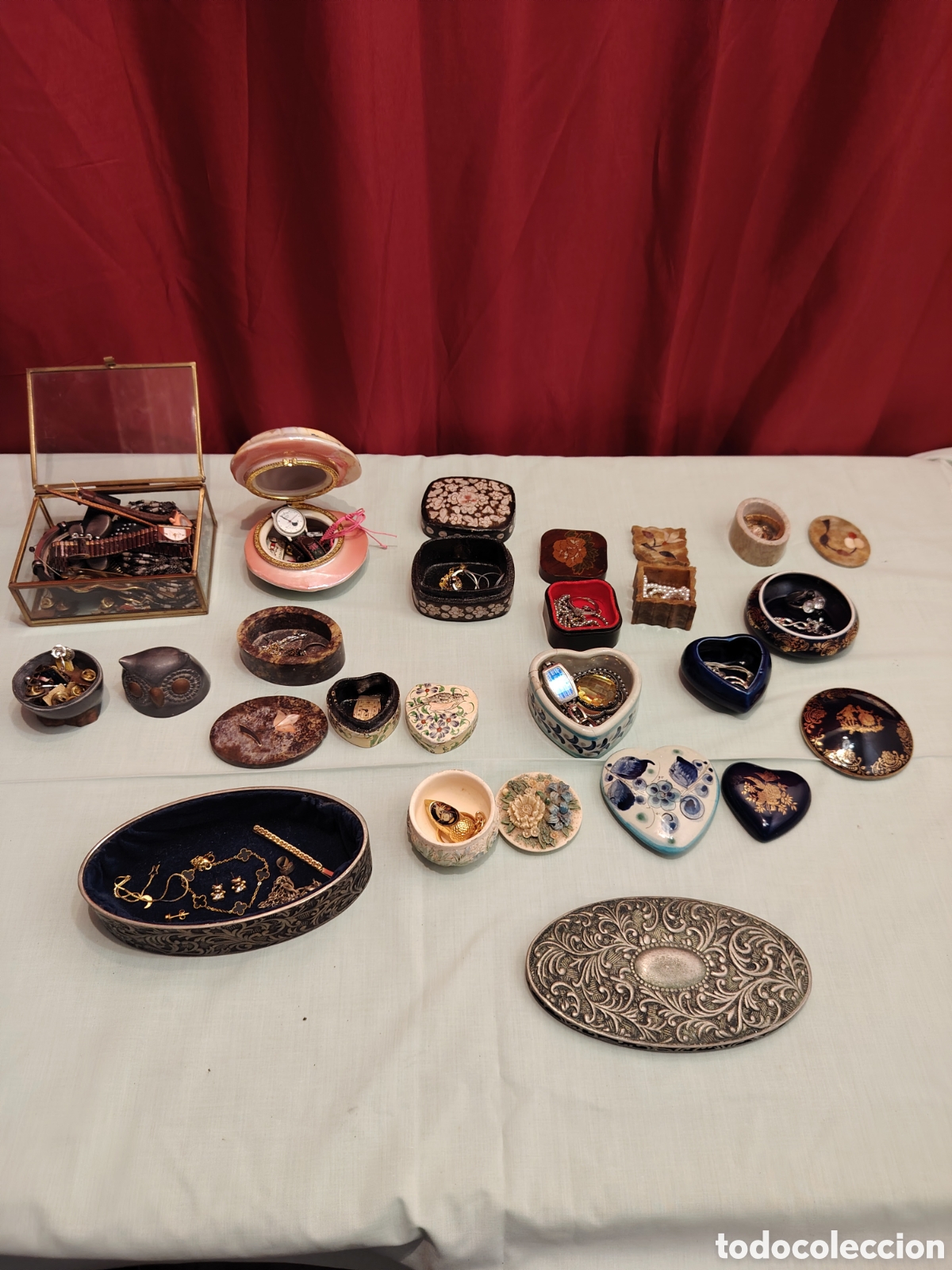 Joyeria: Gran lote de cajita con joyas