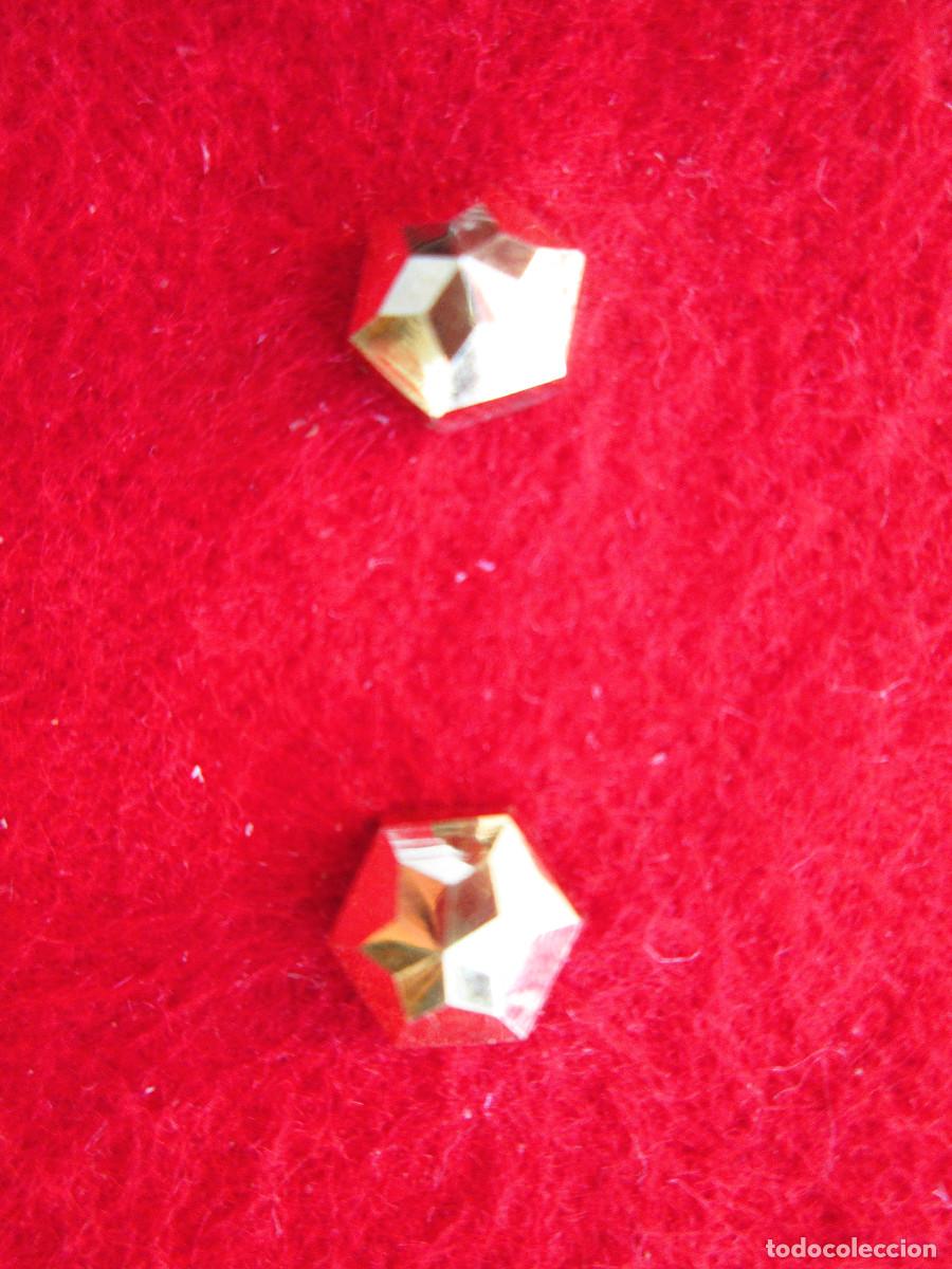 Joyeria: PENDIENTES DE ORO DE 18 KLTS. - PRISMA - CIERRE DE ROSCA - SIN ESTRENAR - Foto 2
