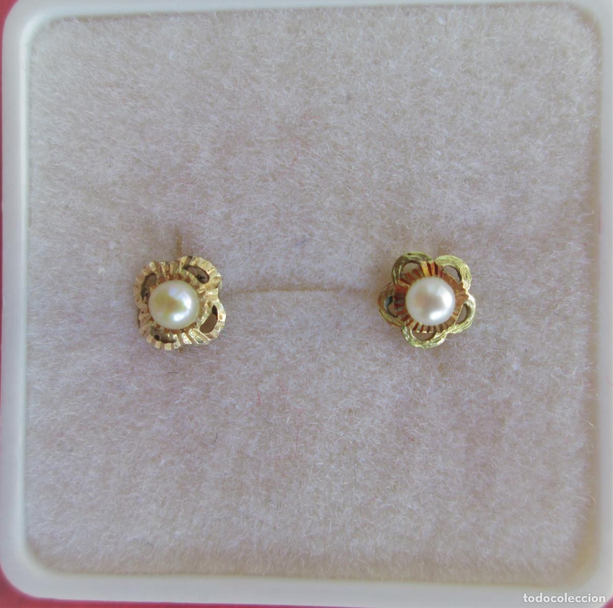 Joyeria: PENDIENTES DE ORO DE 18 KLTS. CON PERLA - CIERRE DE ROSCA - SIN ESTRENAR