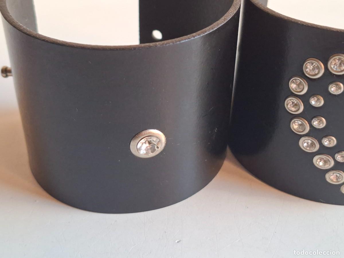 Joyeria: JOYER&Iacute;A DE CUERO DE ESTILO G&Oacute;TICO - Foto 4