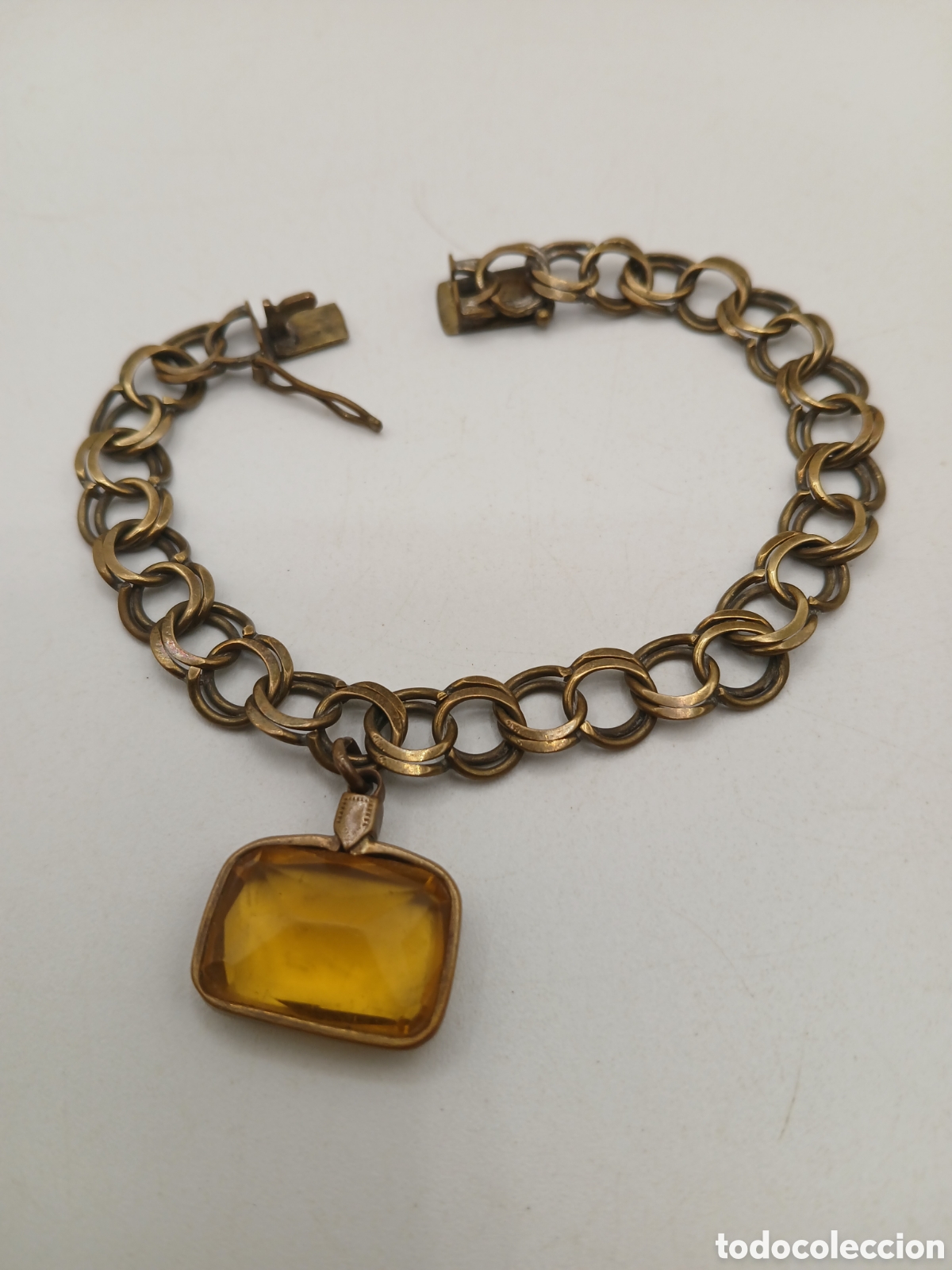 Joyeria: Antigua pulsera lat&oacute;n y citrino. C 1950's