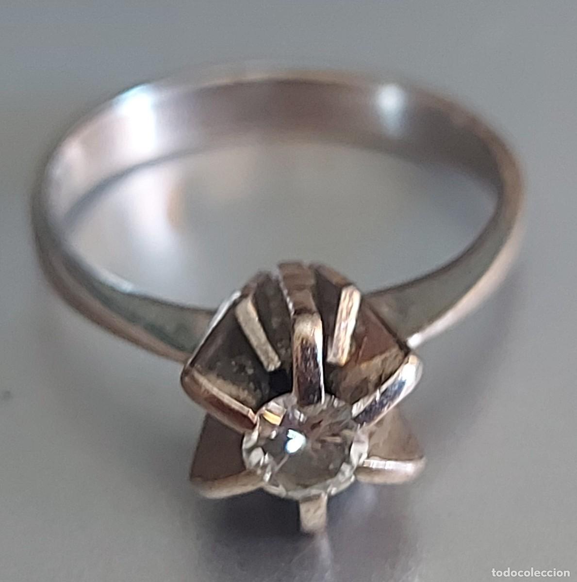 Joyeria: Anillo dise&ntilde;o ORO BLANCO CON BRILLANTE a&ntilde;os 60-70