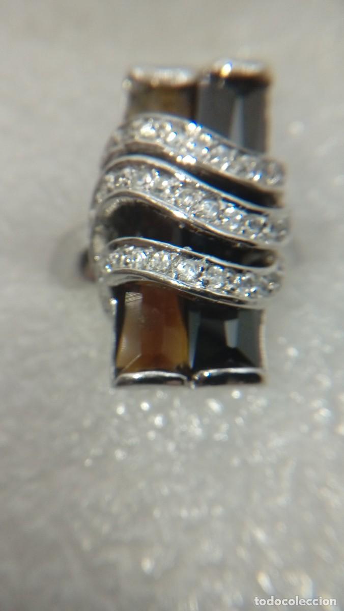 Joyeria: ANILLO PLATA CON PEDRERIA