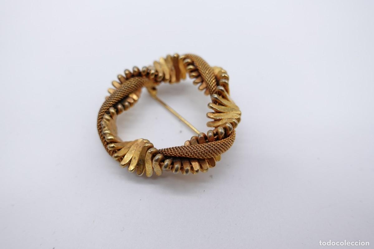 Gioielleria: BROCHE VINTAGE DORADO CIRCULAR TRENZADO DISE&Ntilde;O RETRO BISUTER&Iacute;A