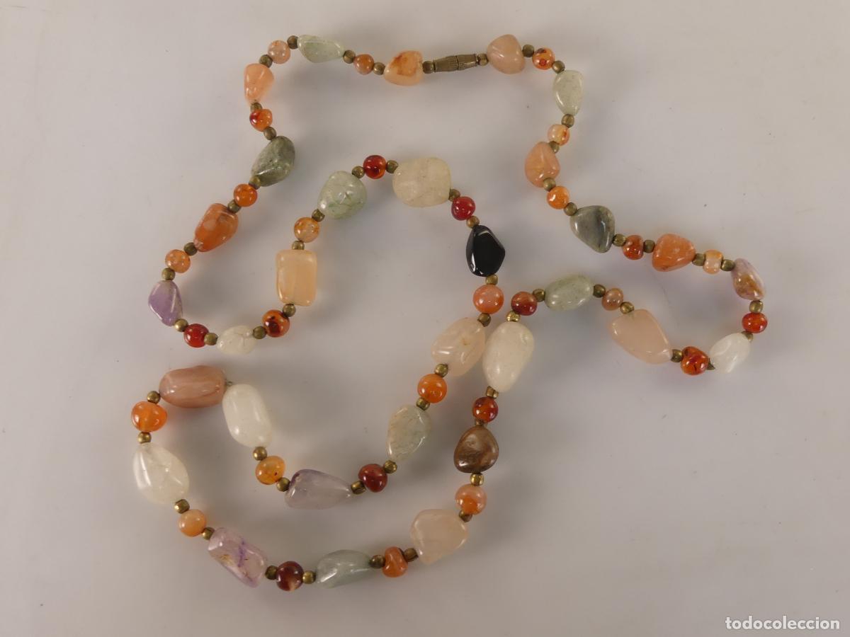 Joaillerie: Collar de Piedar de Colores