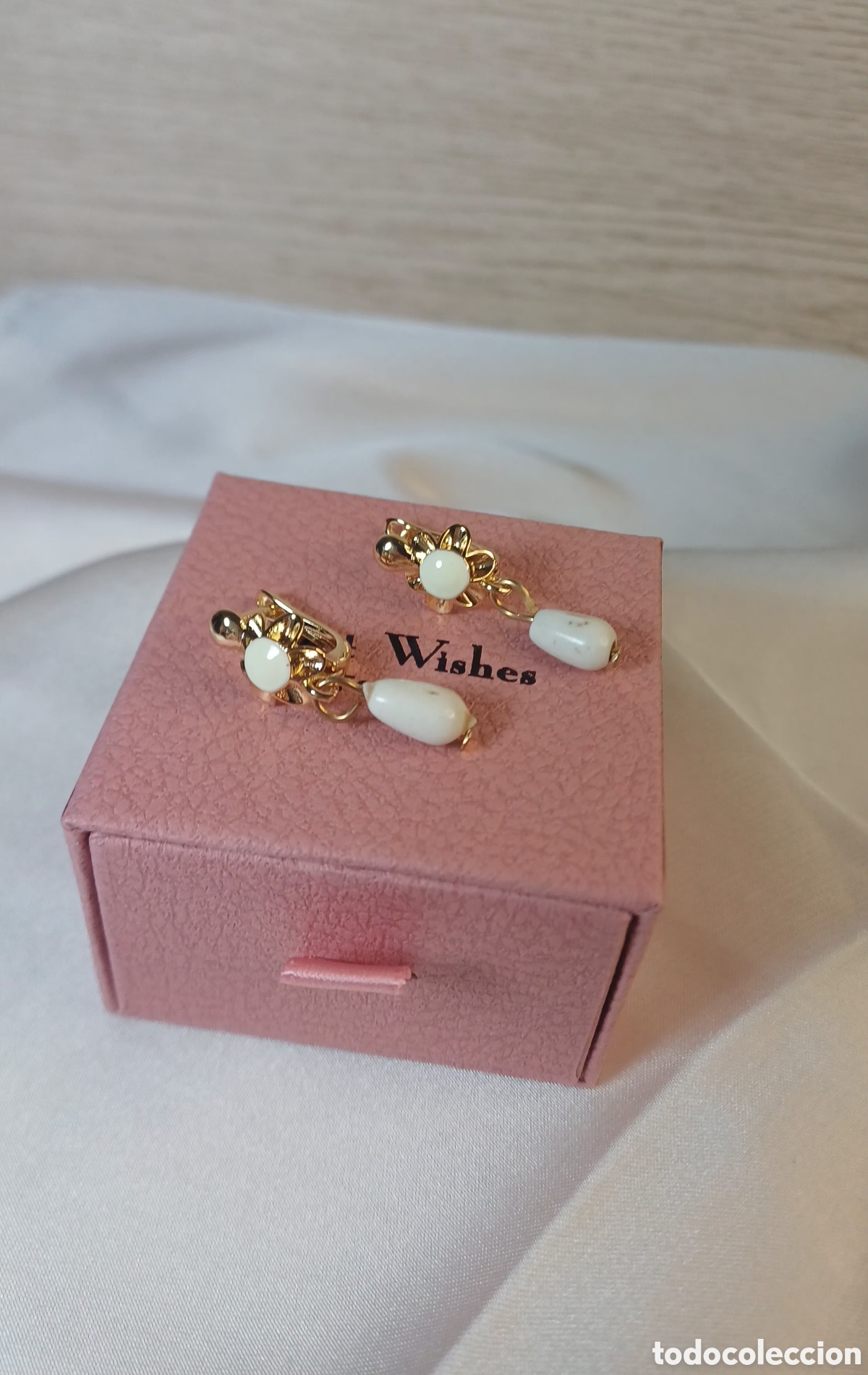 Jewelry: PENDIENTES VINTAGE CHAPADO ORO CORAL BLANCO