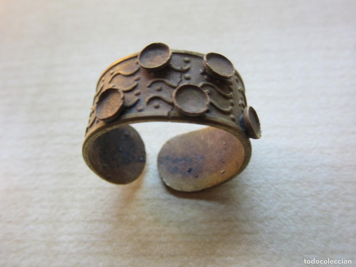 Joyeria: Anillo de bronce Ajustable Posible a&ntilde;os 70-80 - Foto 1