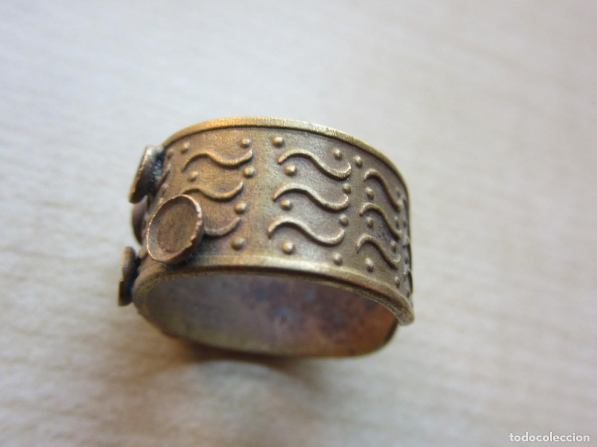 Joyeria: Anillo de bronce Ajustable Posible a&ntilde;os 70-80 - Foto 2
