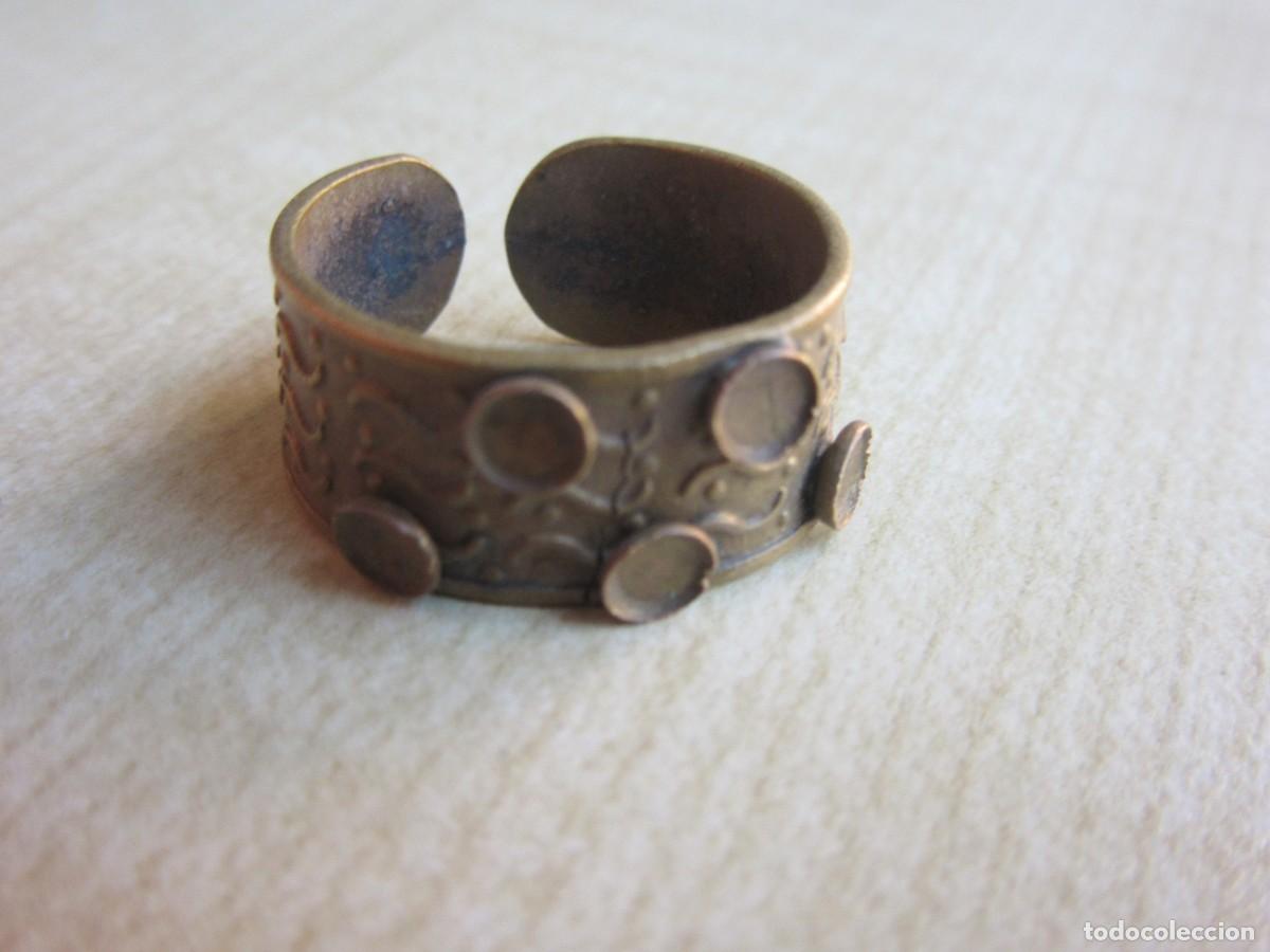Joyeria: Anillo de bronce Ajustable Posible a&ntilde;os 70-80 - Foto 3