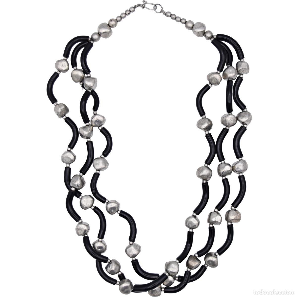 Joaillerie: Collar de linea actual