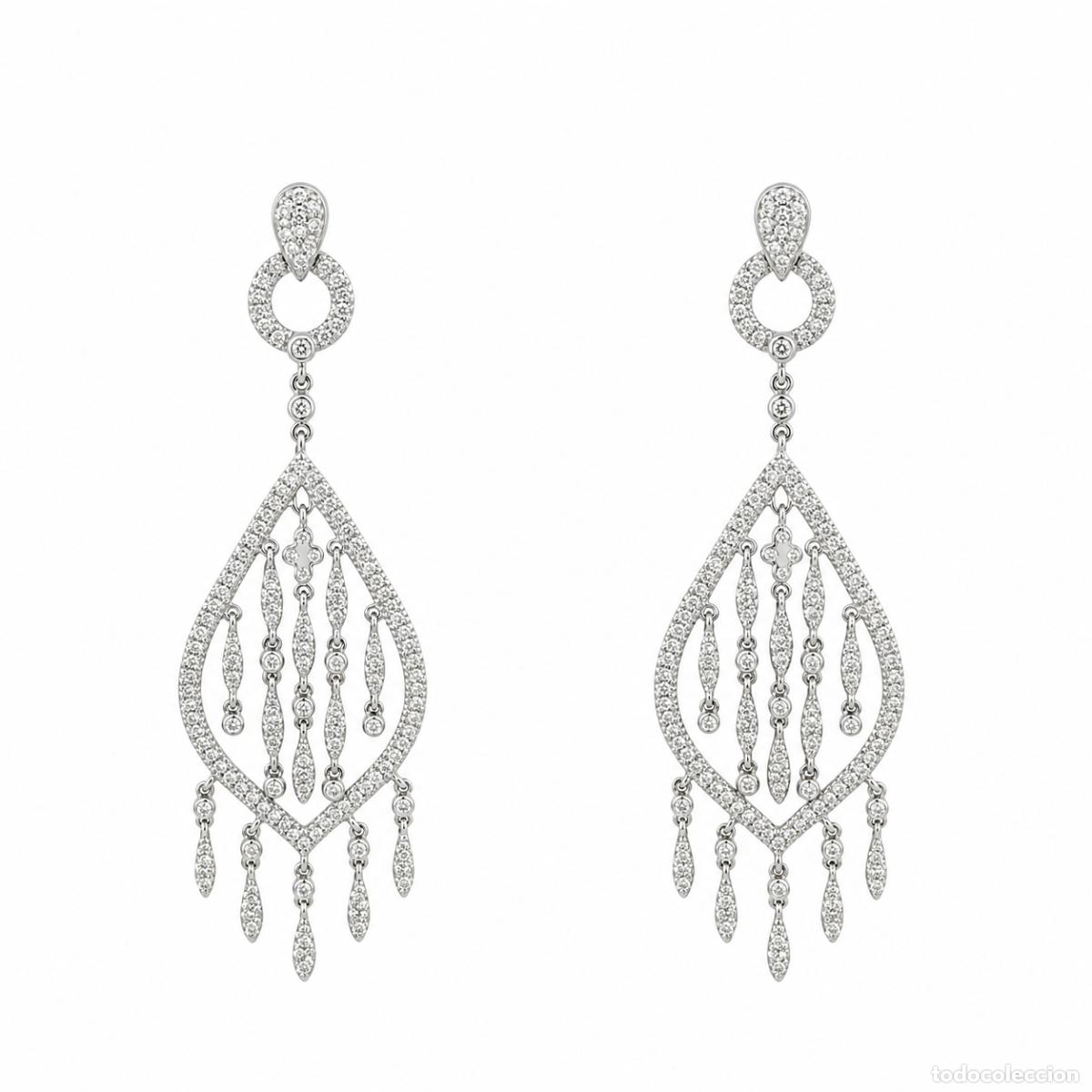 Joyeria: Pendientes Largos de Diamantes Estilo Chandelier Elegante