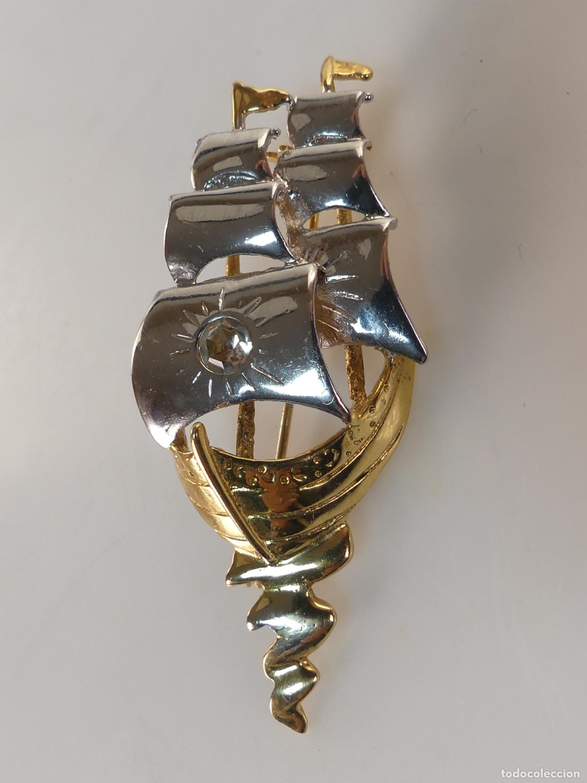 Jewelry: Broche Barco Metal Plateado y Dorado