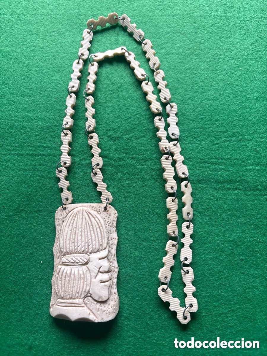 Joaillerie: Antiguo collar &eacute;tnico de hueso (A15)