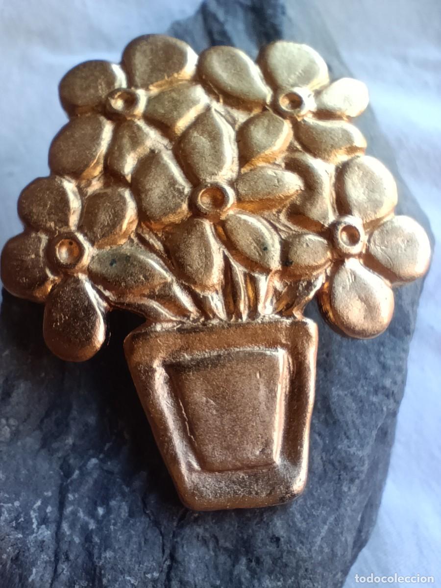 Gioielleria: Broche / Colgante Vintage &rdquo;Maceta con Flores&rdquo; - MULTIPLES PARIS Ba&ntilde;o de Oro Mate Satinado