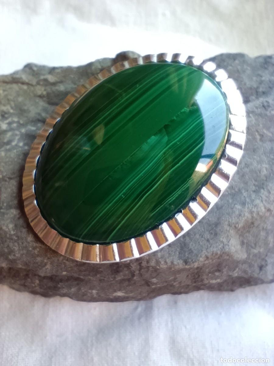 Joyeria: Pasador / Anillo para Pa&ntilde;uelo Vintage - WESTERN GERMANY - Cabuj&oacute;n Imitaci&oacute;n Malaquita - A&ntilde;os 70/80