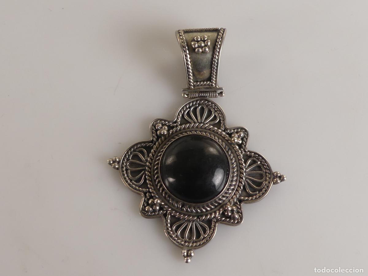 Jewelry: Colgante de Plata Antigua Adorno Color Negro 12,75 gr.