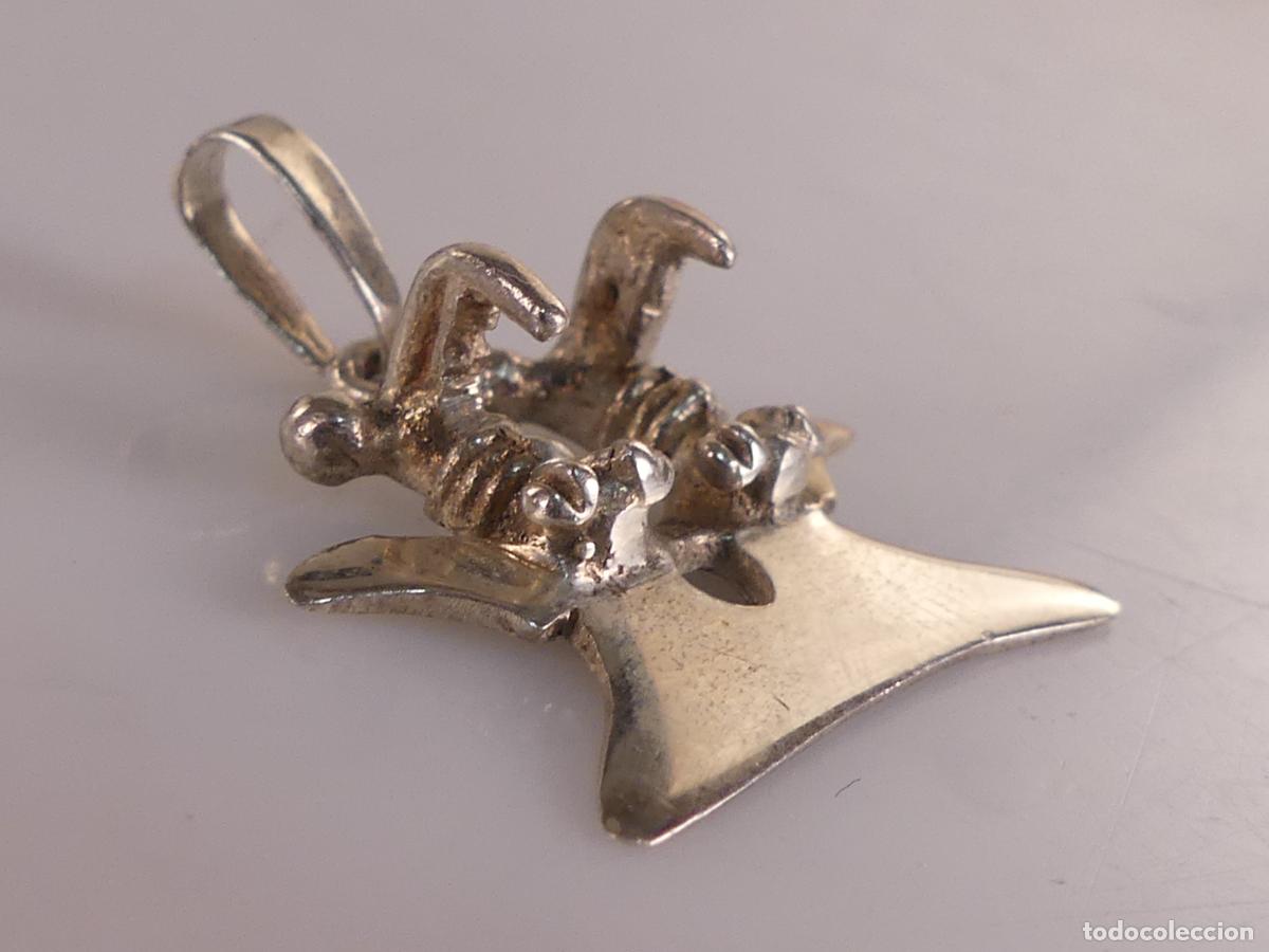 Jewelry: Colgante Simbolo Azteca de Plata Antigua 3,20 gr.