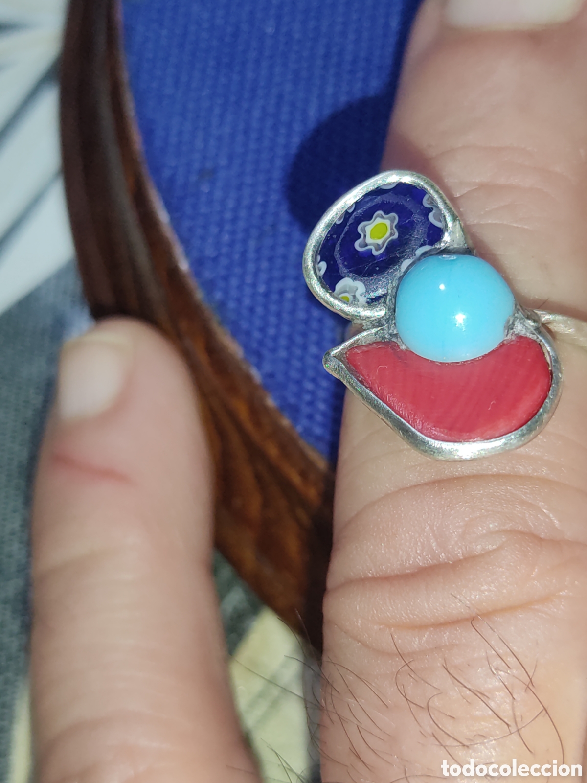 Joyeria: Anillo de plata contrastada ajustable con cristales de Murano m.