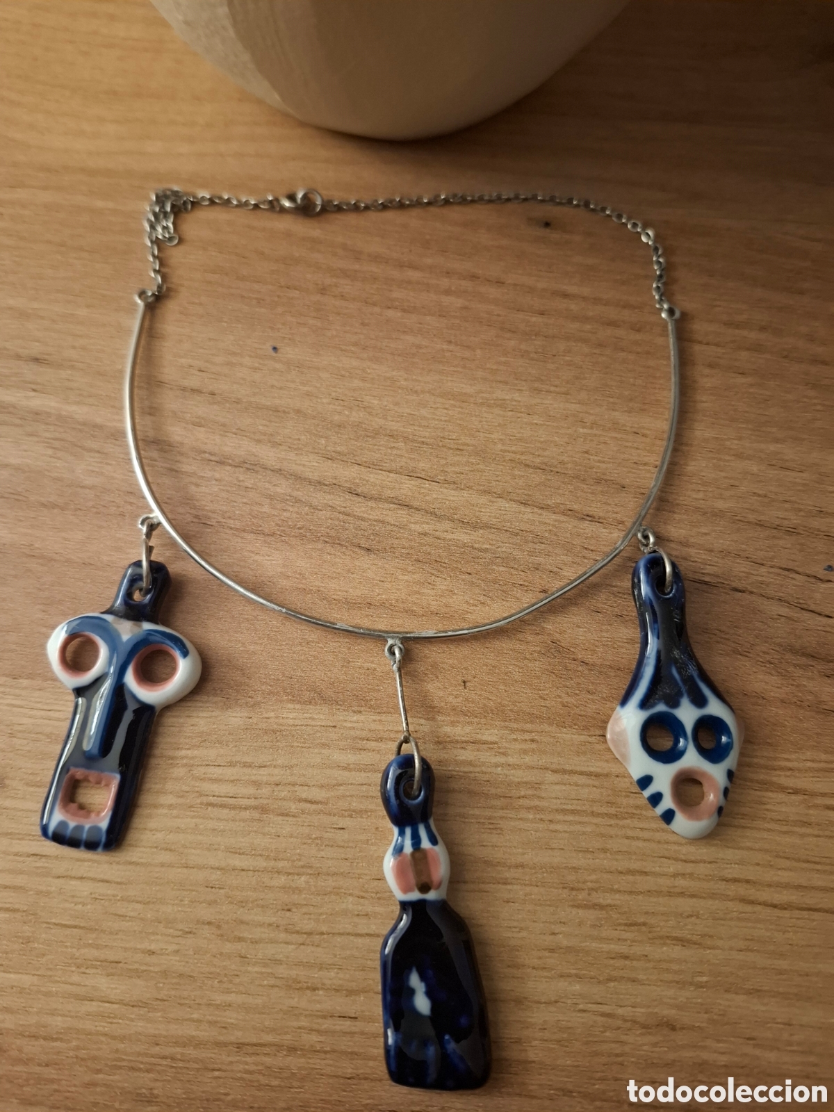 Joyeria: Cadena de plata con colgantes de sargadelos - Foto 2