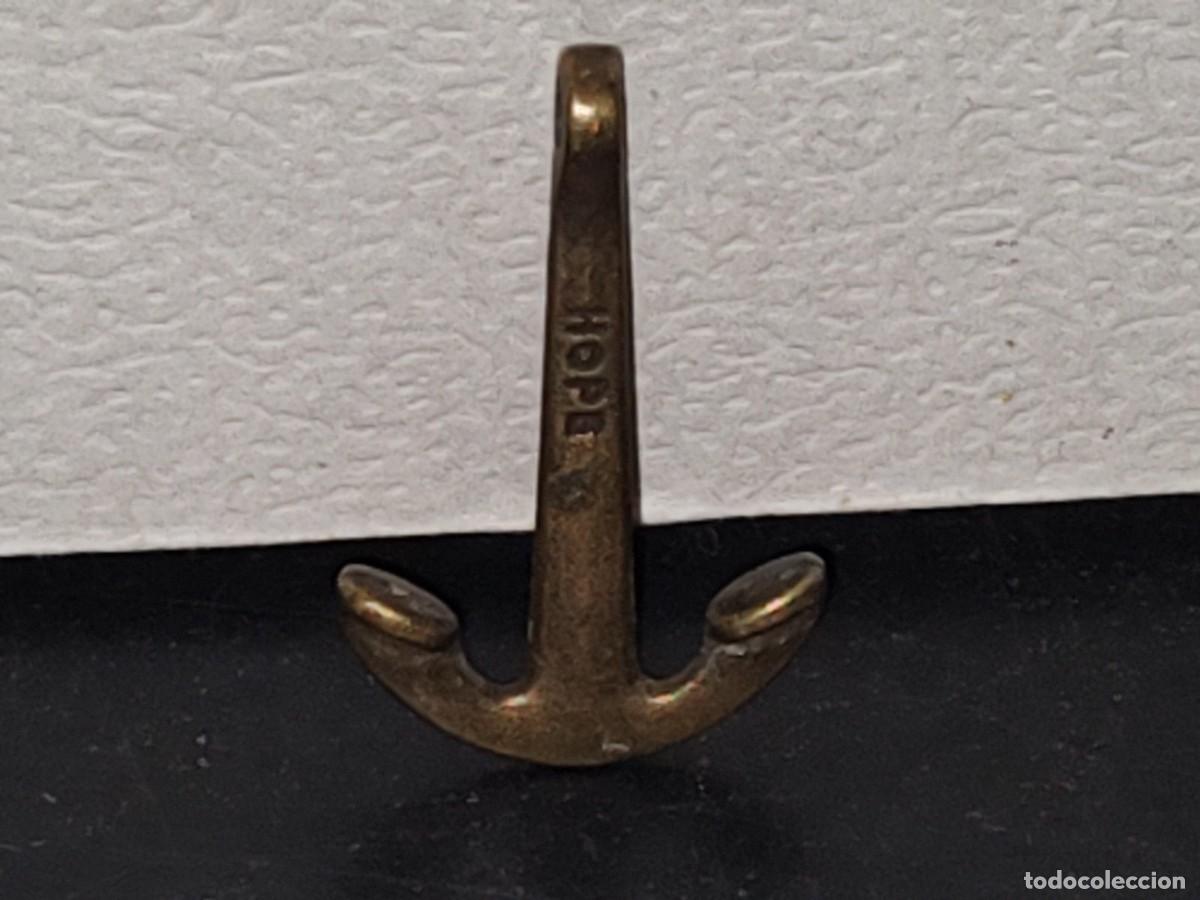 Joyeria: A5- Antiguo Dije De Bronce En Forma De Ancla - 70's