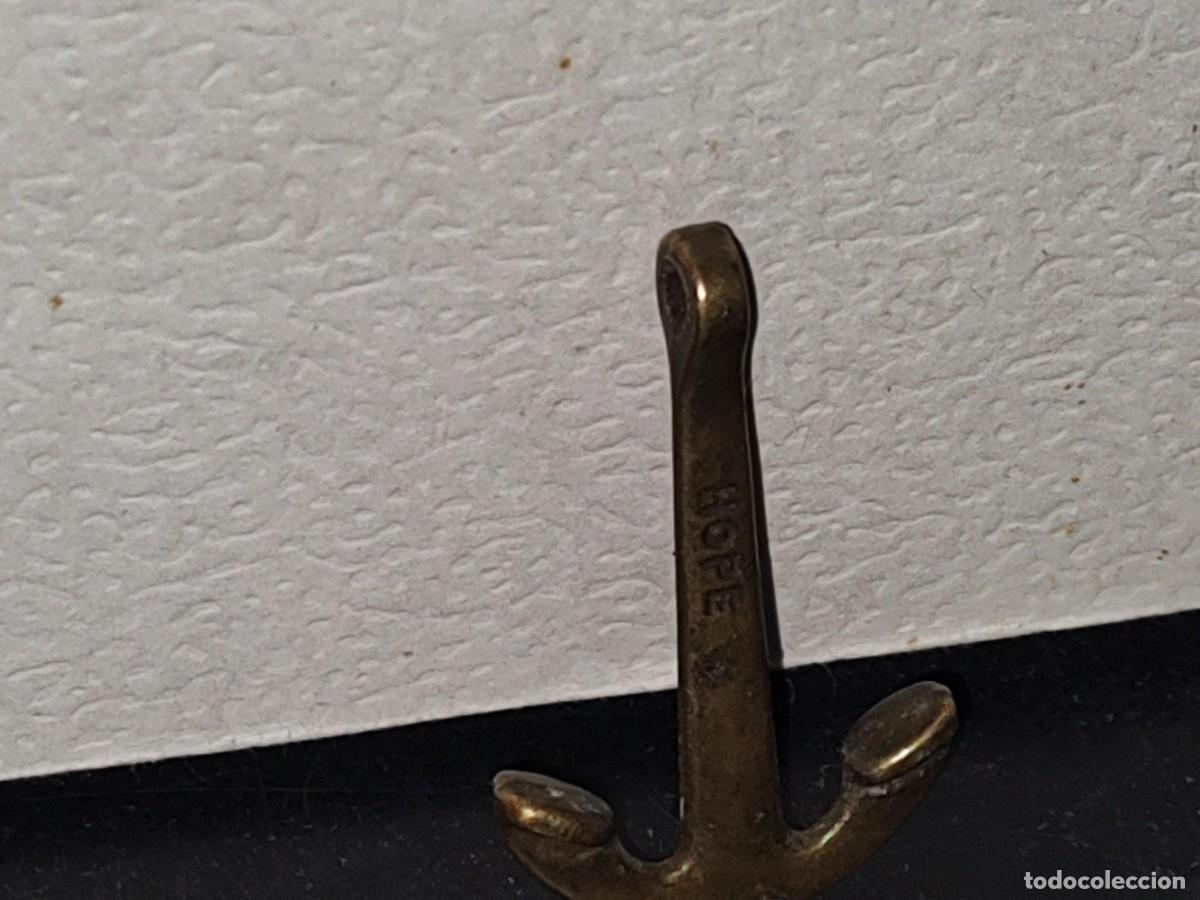 Joyeria: A5- Antiguo Dije De Bronce En Forma De Ancla - 70s - Foto 4
