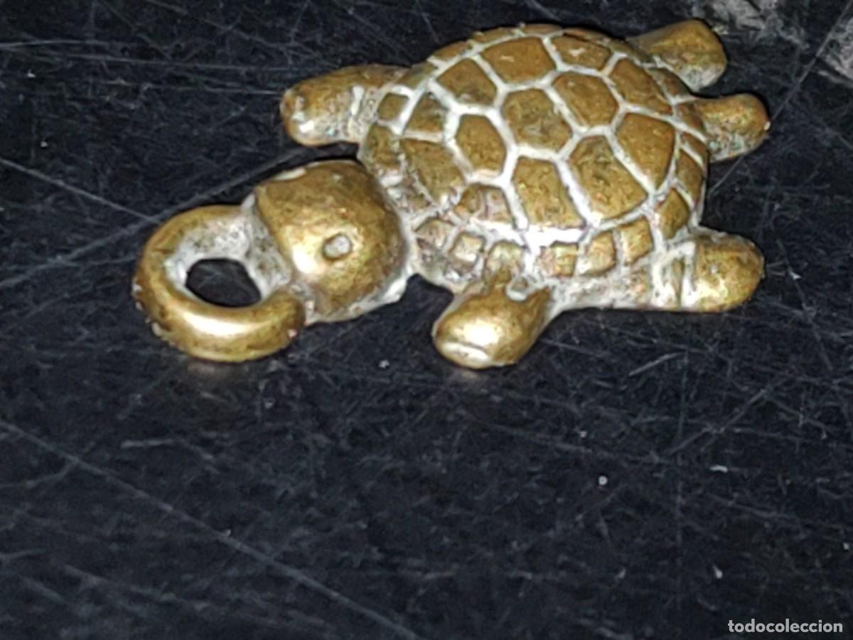 Joyeria: A5- Antiguo Mini Dije De Bronce En Forma De Tortuga - 70s - Foto 5